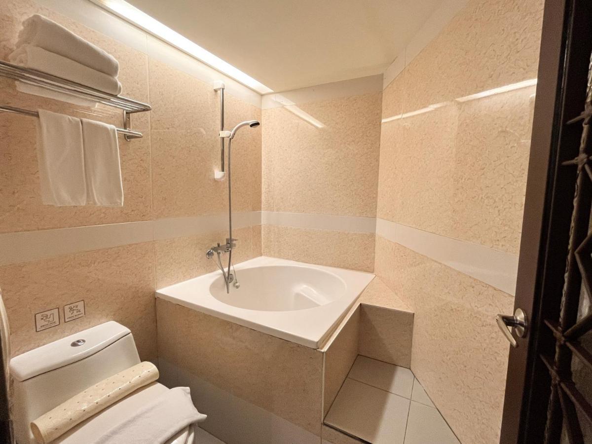 Guide Hotel Taipei Xinyi Exterior photo