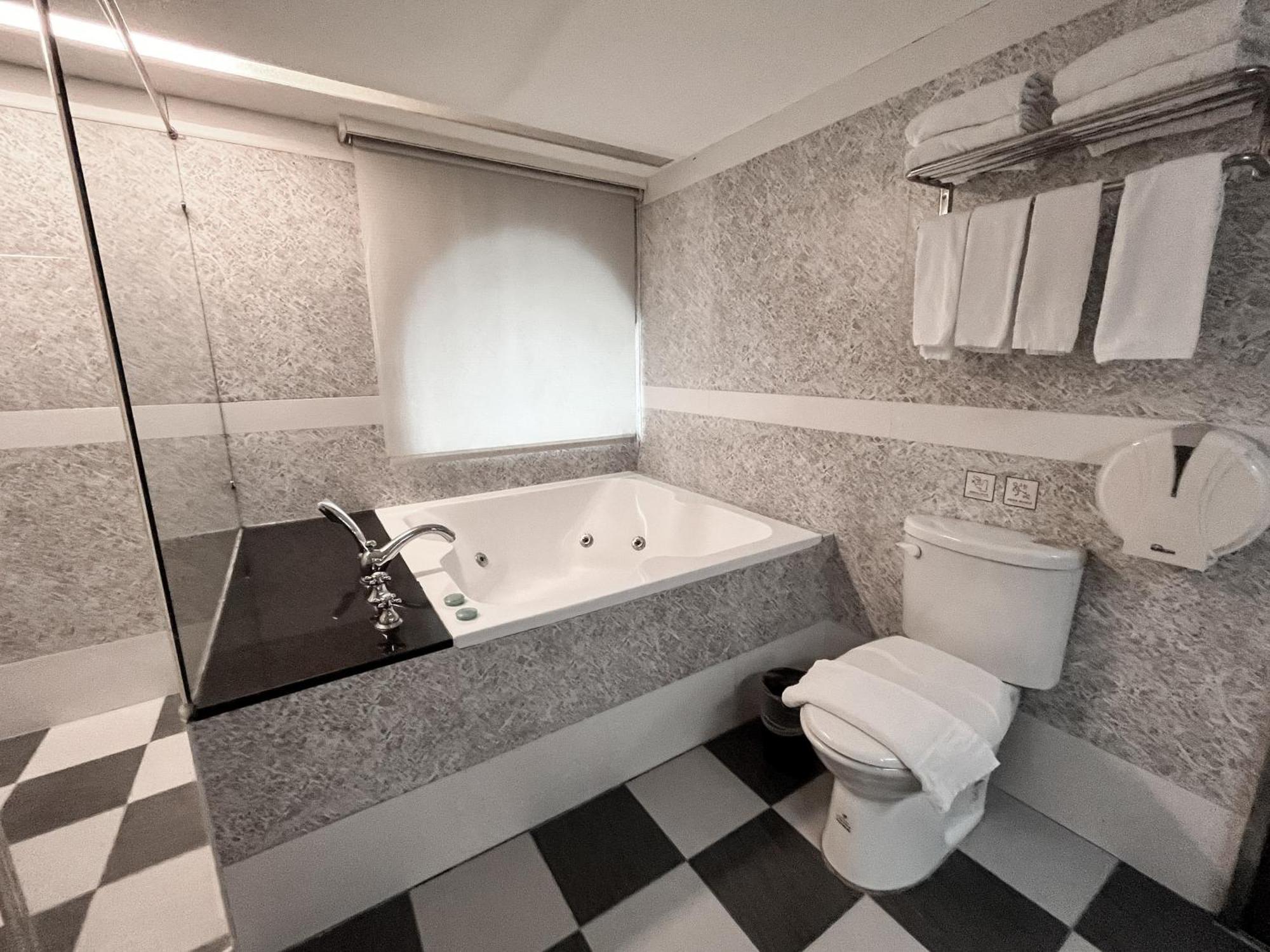 Guide Hotel Taipei Xinyi Exterior photo